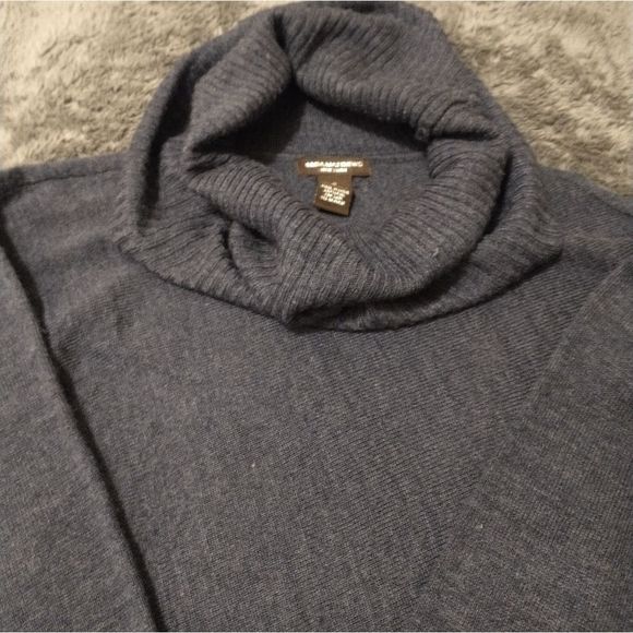 🎈3/$12 Asymmetrical Sweater!!! - Picture 3 of 9